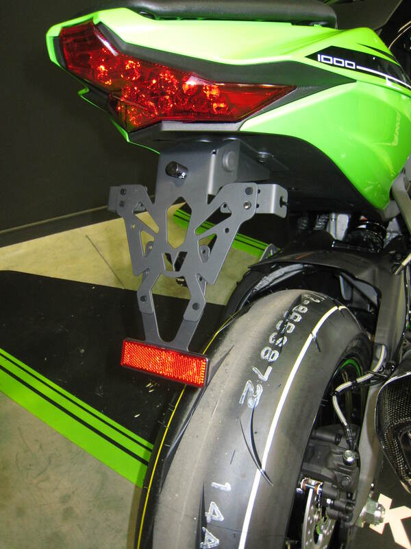 V Onderdelen Kentekenplaathouder Zwart Kawasaki ZX10R C8-SPK012