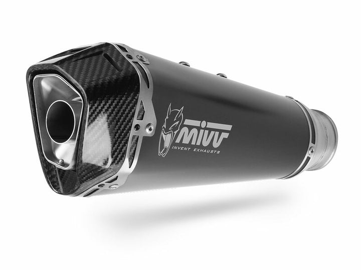 Närbild på MIVV Delta Race Muffler Black Stainless Steel/Carbon End Cap A.011.LDRB med kolfiberändstycke för motorcykelavgassystem.