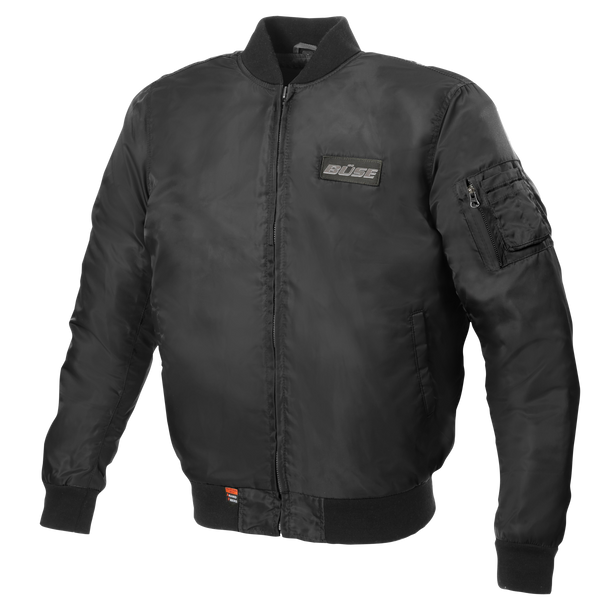 Buse Textil Mc-Jacka Kingman Svart med ribbade muddar, dragkedja och fickor fram. Stilren svart design för motorcykelåkare.