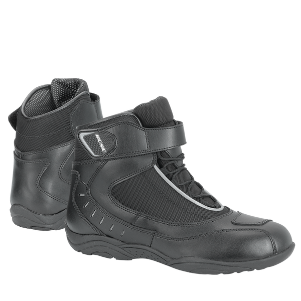 BÜSE Unisex Mc-Skor City Limit vattentäta i svart, designade för motorcyklister med hög komfort och säkerhet. Slitstarka och stilrena mc-skor.